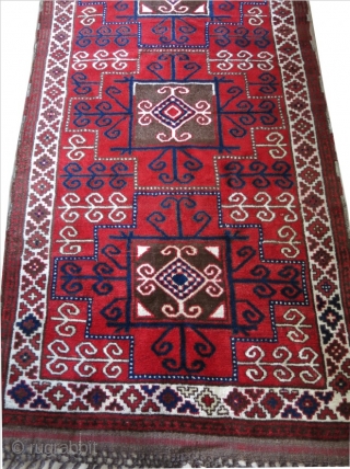 Kirgiz main rug, open to left knotted. size : 130 X 54 inches - 330 cm X 137 cm              