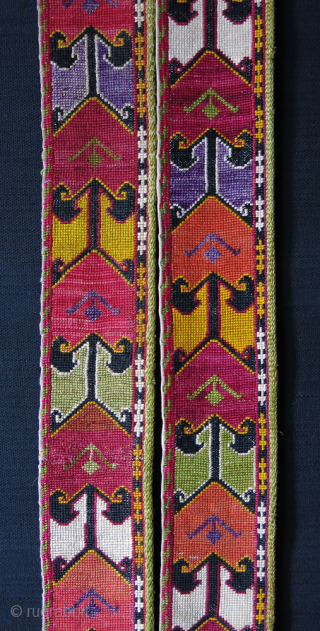 Uzbekistan Lakai cross stitch silk emrboidery pair of belts, overall great condition, no corrosion etc. circa 1920s size: 44" X almost 2.5" --111 cm X 6.5 cm      