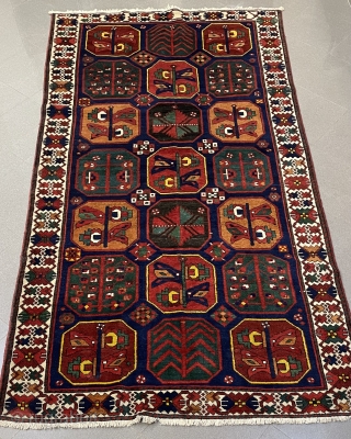 Very nice Bahtiyar carpet size 300x155cm                           