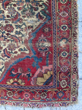 Persian bidjar rug very fine and very old circa 1820 th century size 200x120cm                   