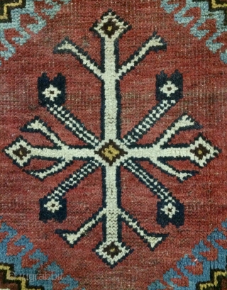 Qhasgai carpet size 270x165cm
                             