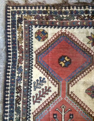 Qhasgai carpet size 270x165cm
                             