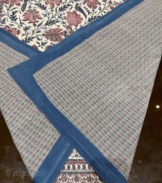 Very beautiful Qhalem qhari size 100x100cm                           