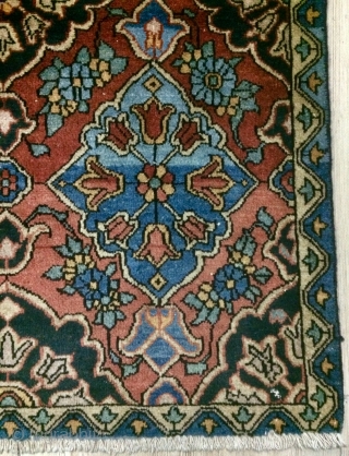 Rare Kashan Carpet size 100x80cm                            