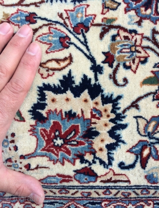 Tudehjg Carpet, very nice quality, size 230x150cm                          