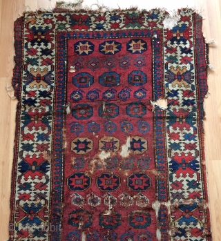 Northwest Persian Fragmand carpet circa 1820 or 40 
Size 206x101 cm                      