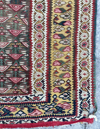 Nice seneh khurdish kilim size 180x130cm
                           