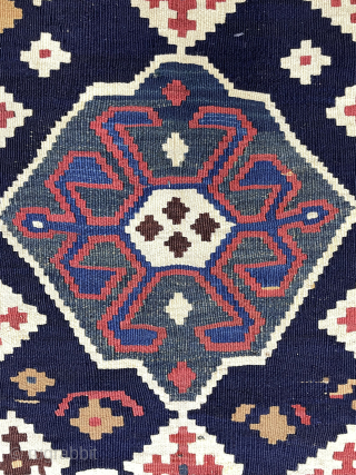 Very nice Qhasgai kilim size 280x170cm                           