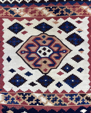 Very nice Qhasgai kilim size 280x170cm                           