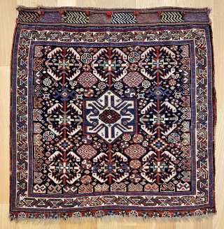 Very beautiful qhasgai bag face size 67x67 cm                         
