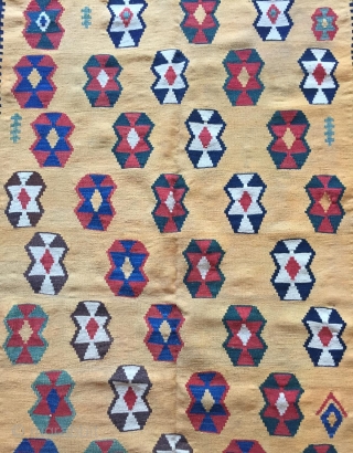 Qhasgai kilim size 310x145cm                             