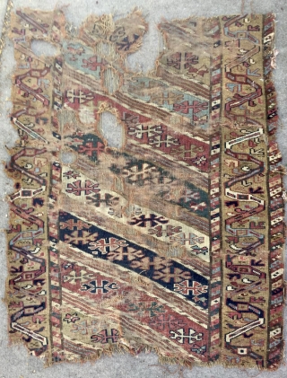 Very old Kurdish fragmant carpet size 120x100cm                          