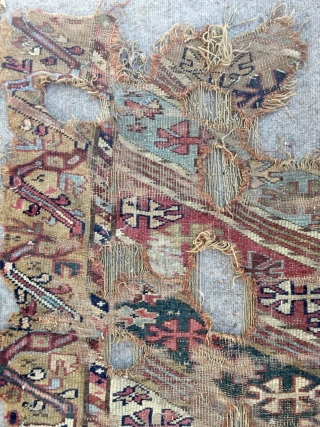 Very old Kurdish fragmant carpet size 120x100cm                          