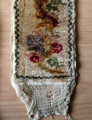 Silk band with a Greek inscription. size 214x8cm                         