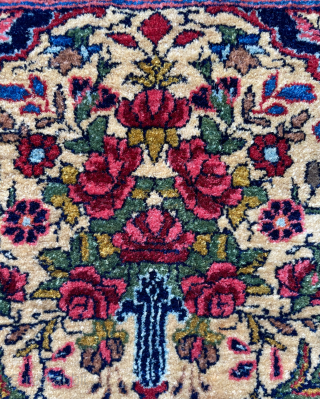 Very fine quality bidjar rug size 85 x 70 cm                       