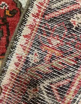 Persian rug size 200 x 130 cm                          