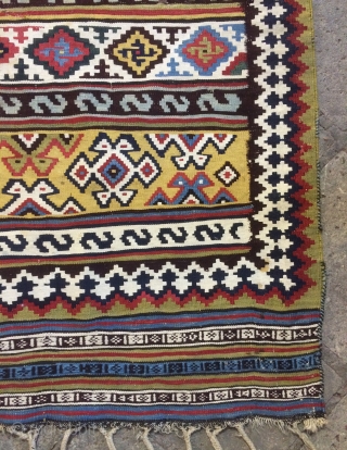 Qhasgai kilim very fine quality size 260x130 cm                         