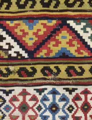 Qhasgai kilim very fine quality size 260x130 cm                         