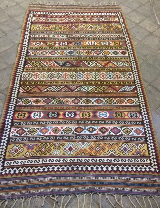 Qhasgai kilim very fine quality size 260x130 cm                         
