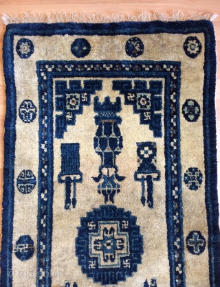 China carpet size 130x65cm                             