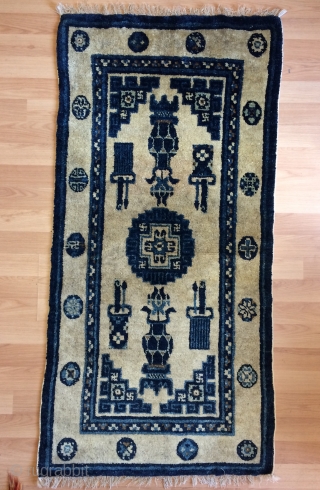 China carpet size 130x65cm                             