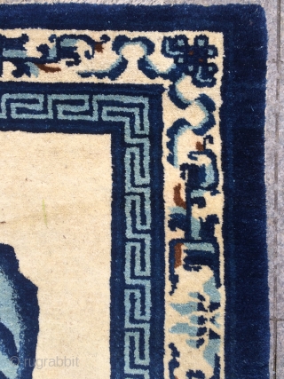 China patau Carpet size 167x114cm                            