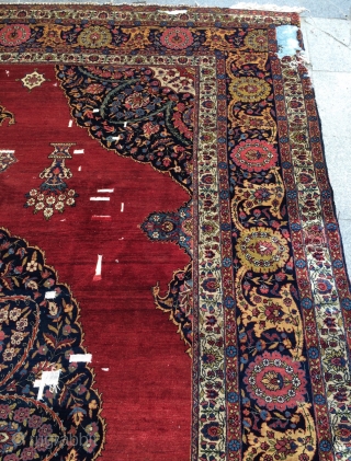 Rare Tebriz carpet size 410x280cm                            