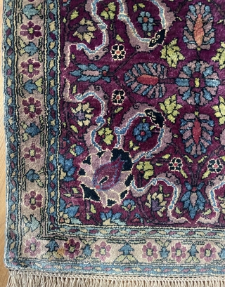 Qhazan carpet  silk size 40x40cm                           