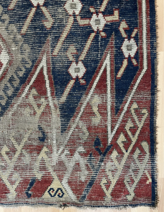 Caucasian fragmand rug size 165x128cm
                            