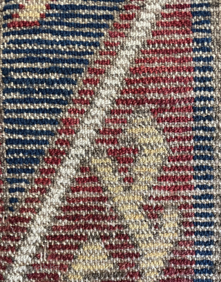 Caucasian fragmand rug size 165x128cm
                            