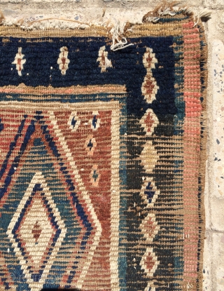 Small Gabbeh carpet size 105x73cm                            