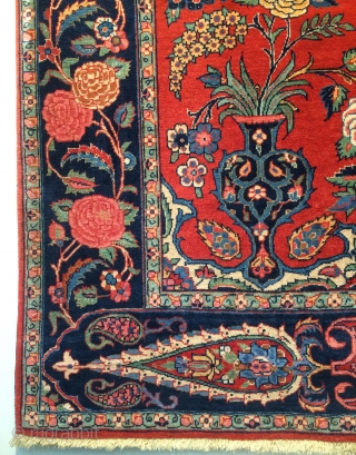 Rare Rehjd carpet Size 192x137cm                            