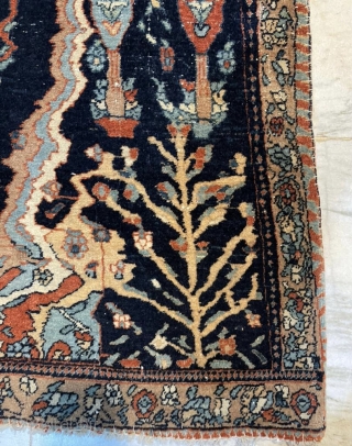 very unusual persian carpet size 140x87cm                           