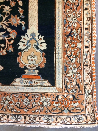 Rare Persian carpet size 200x140cm                            