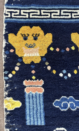 Chinese dragon rug                              