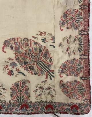 Very old fragmand textille size 60x60cm                           