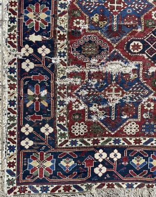 Caucasian shirvan carpet size 275x140cm
                            