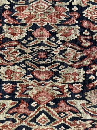 Senneh kilim very fine quality,wool and silk size 122x183cm                        