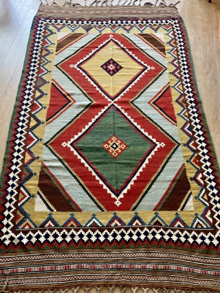 Very nice Qhasgai Kilim size 280x160cm
                           