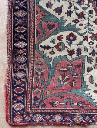 Very cute Ferehan carpet size 150x103cm                           