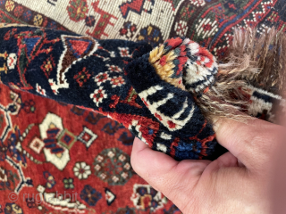 Qashqai is an incredibly  rug size 270 x 160 cm                      
