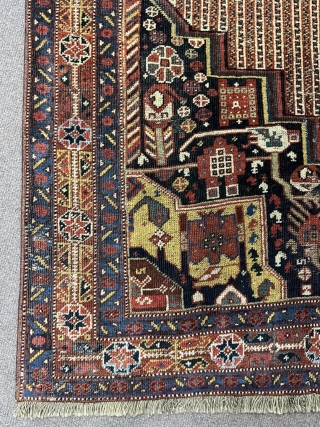 Khamse Shiraz carpet size 160x120cm                            