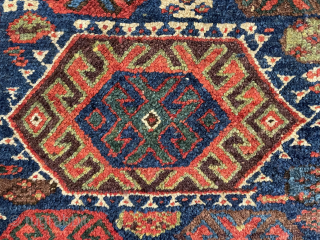 Khurdish rug size 206 x 165 cm
                          