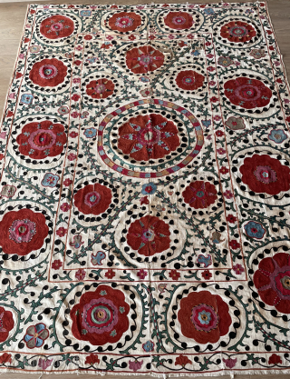 Suzani Textille size 225 x 160 cm
