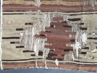 Anatolian fragmand kilim size 100 x 150 cm sanli-veysel@hotmail.com