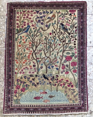 Tehran rug size 102x76cm                             