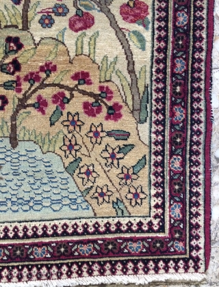 Tehran rug size 102x76cm                             