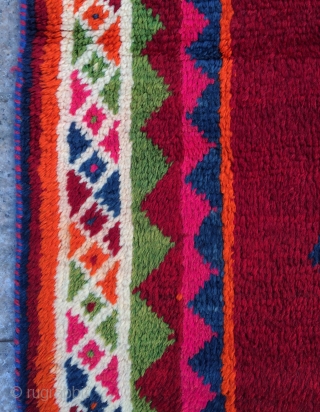 Qhasgai gabbeh size 205x118cm                             