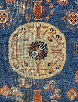 Yarkant carpet size 182x126cm                             