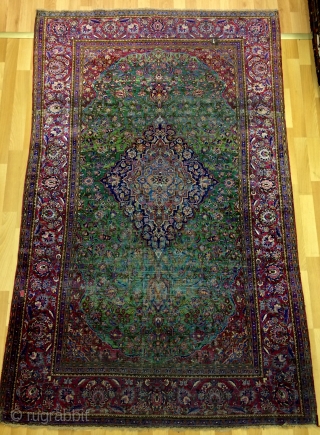 Rare green Kashan silk carpet size 210x130cm                          